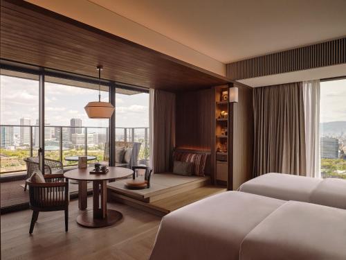 Urban Suite Double - Osaka Castle view