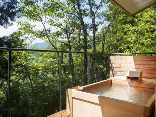Private open-air hot spring Suite room [Yuragi]