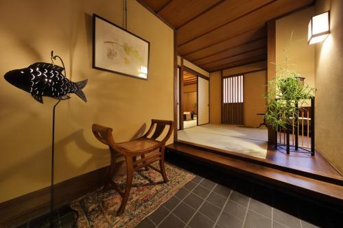 Deluxe Family Suite