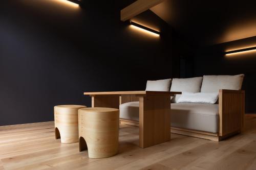 Modern Twin Room