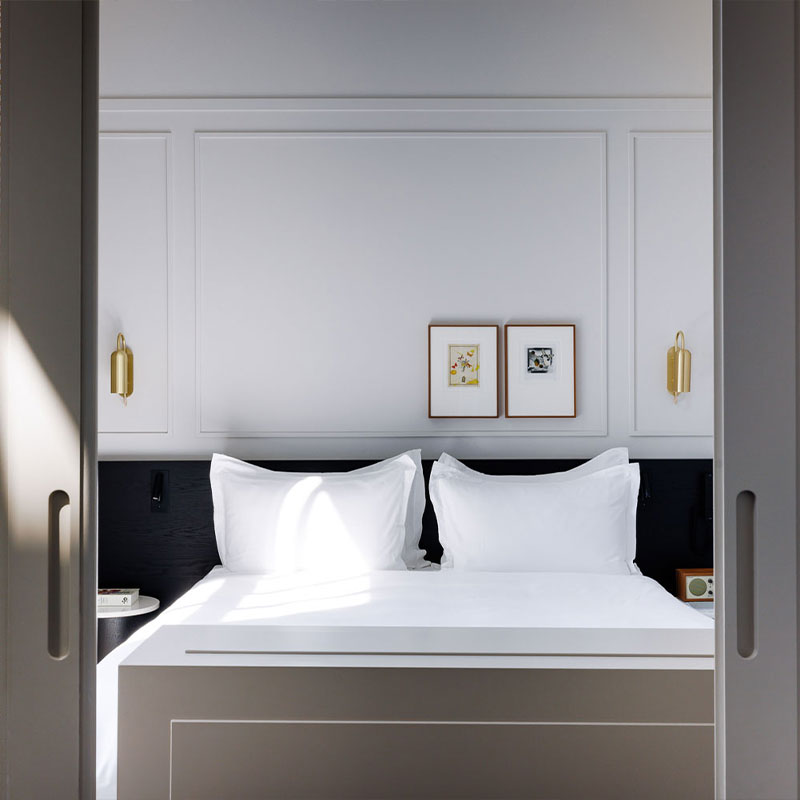Pillows Suite