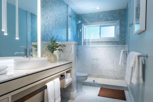 Oceanfront Suite