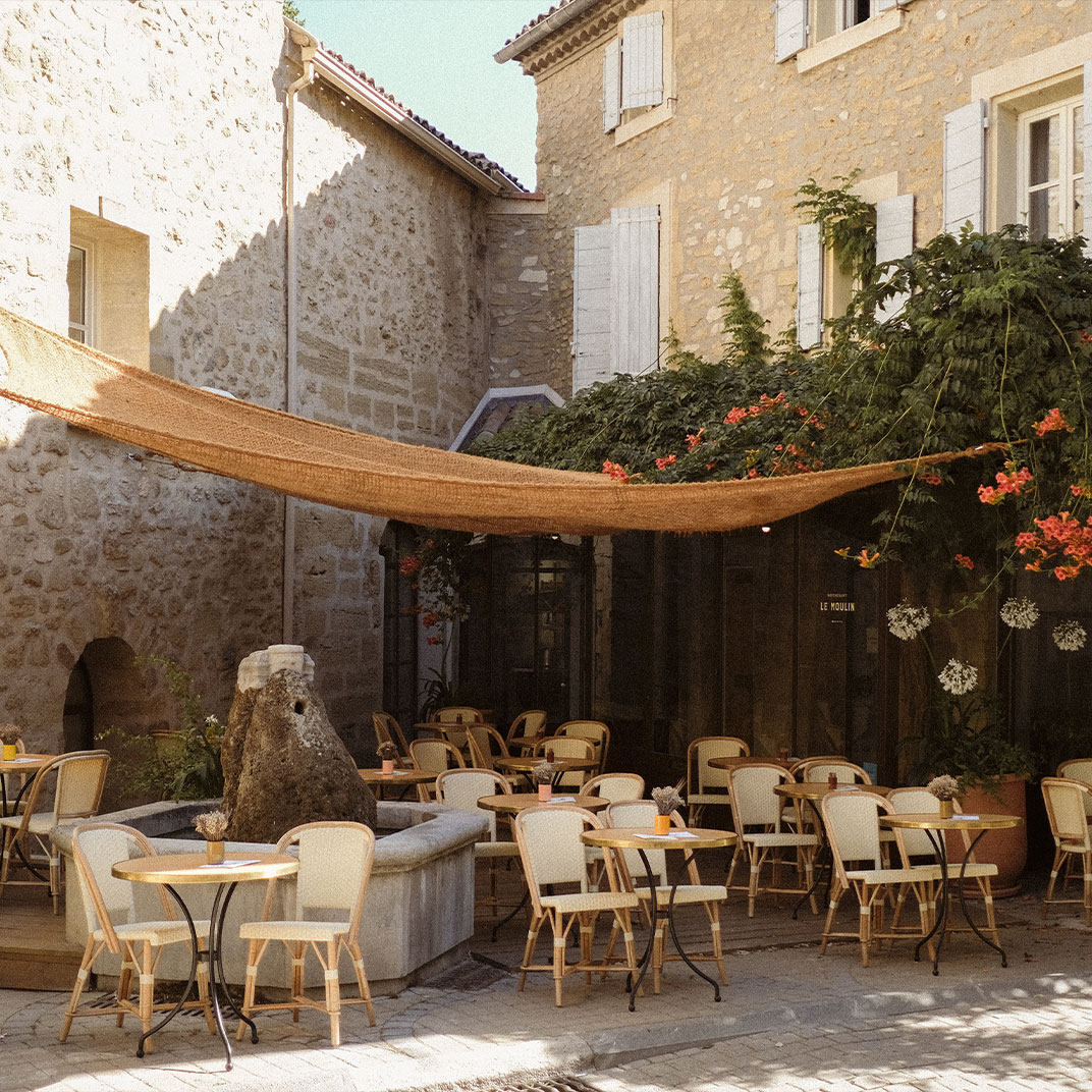 Le Moulin, Beaumier Hotel