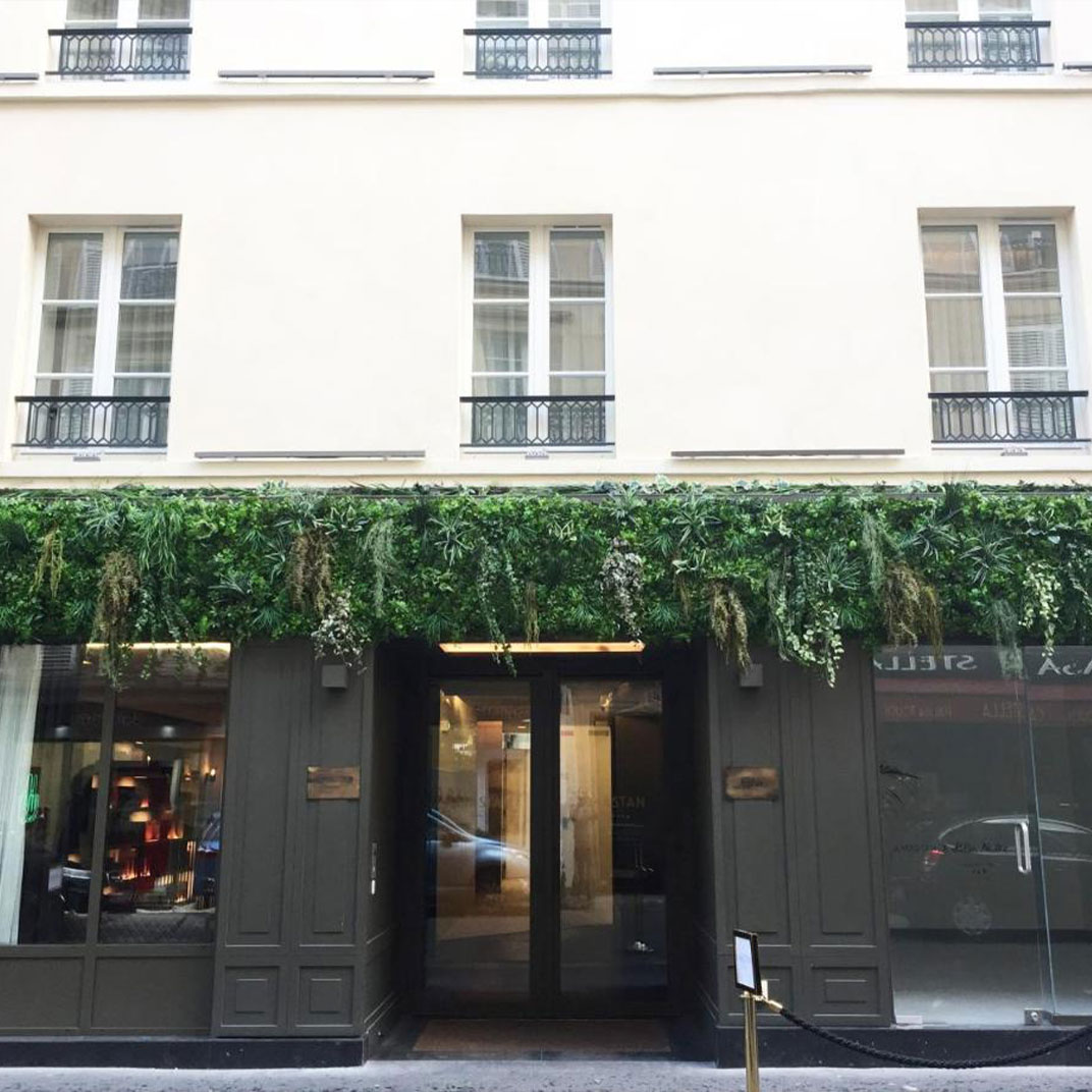 Perpetual Elysée Montaigne