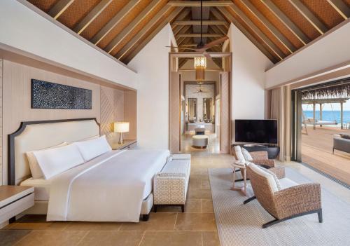 Reef Villa with Pool