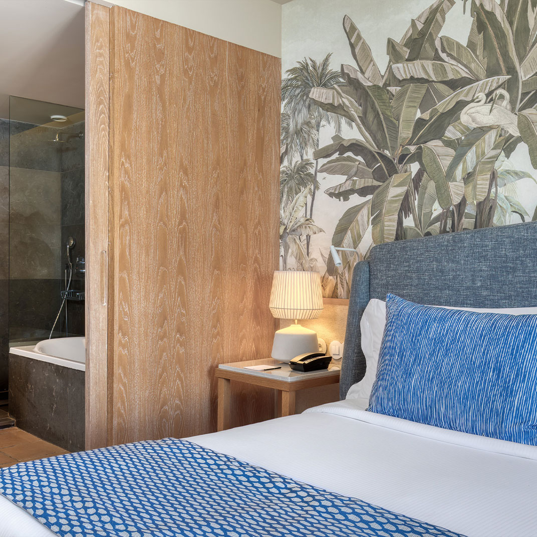 Tropical Retreat Twin Beds