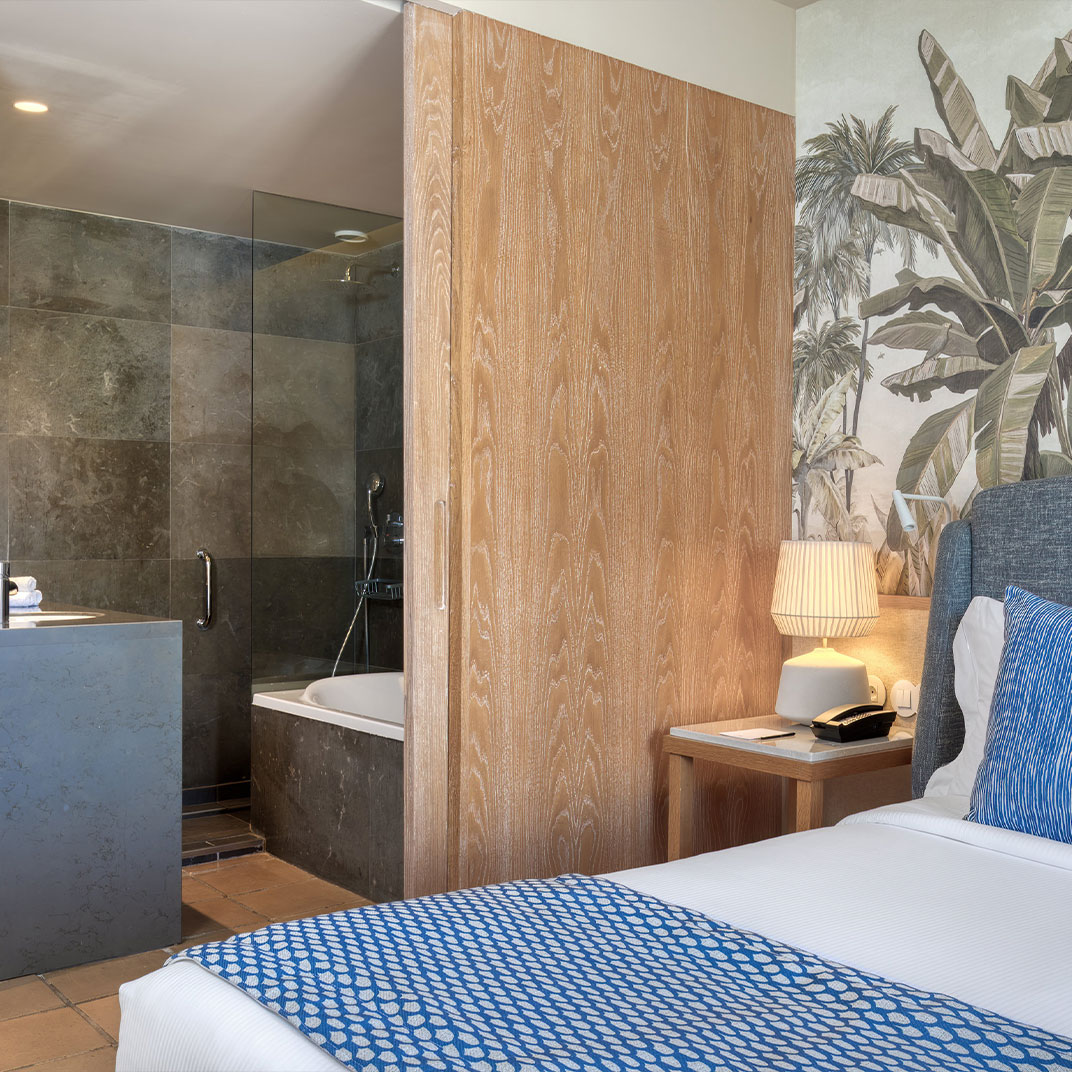  Sapphire Retreat Twin Beds