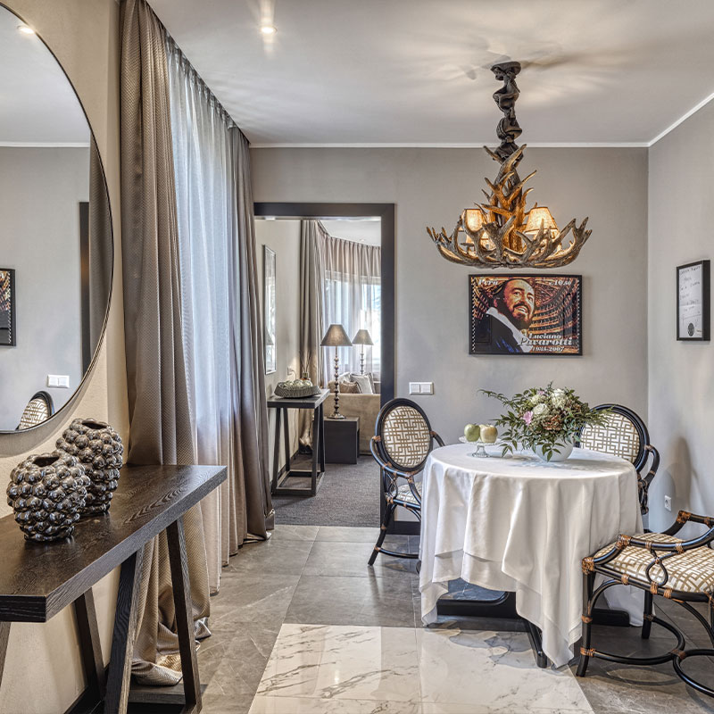 Pavarotti Suite