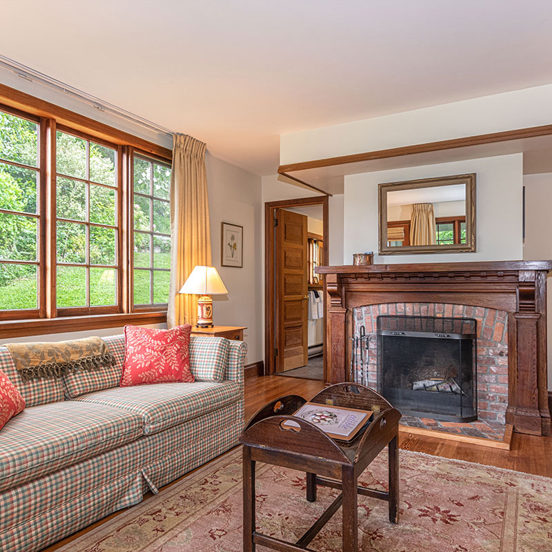 Farm West Signature Suite