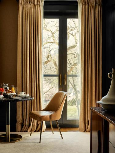 Central Park Clubhouse Suite