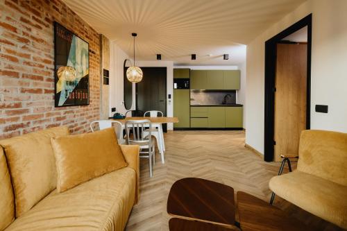 One Bedroom Apartment