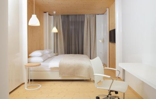 Double or Twin Room with Parking
