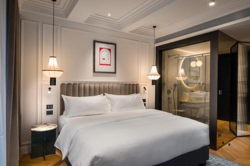 King Room with Terrace