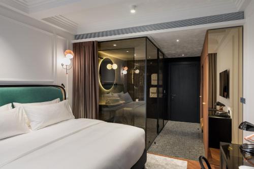 King Room with Terrace