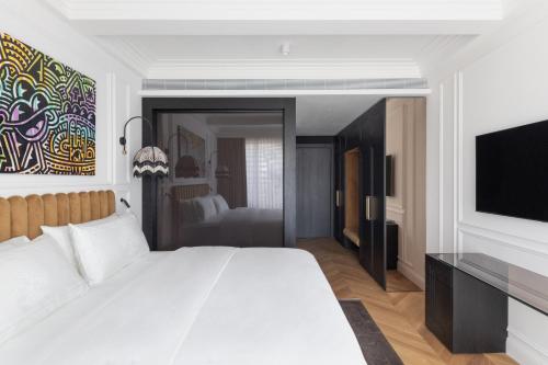 King Room with French Balcony