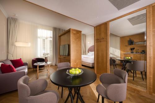 Junior Suite