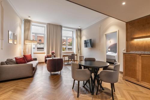 Residence Two Bedroom Suite