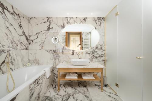 Grand Union Suite