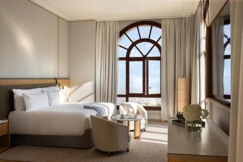 Suite with Private Pool