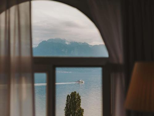 Fairmont Room with Lake View