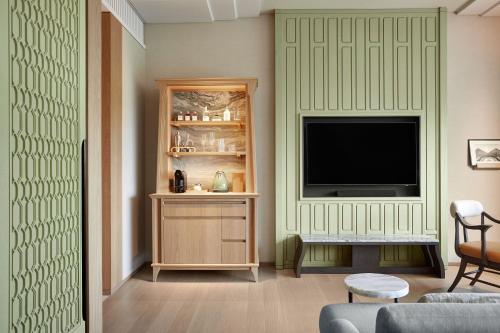 Premier King Room