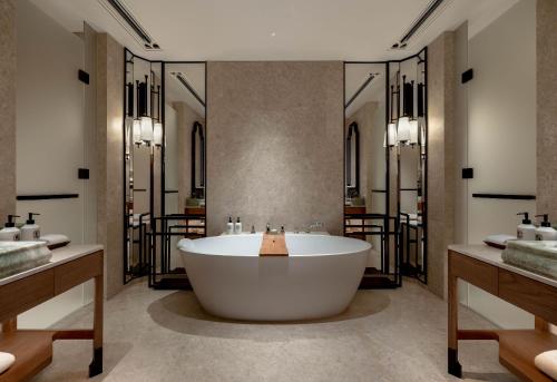 Club Suite