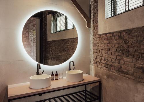 Deluxe Double Room with Bath