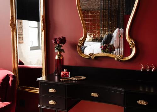 Deluxe Double Room with Bath