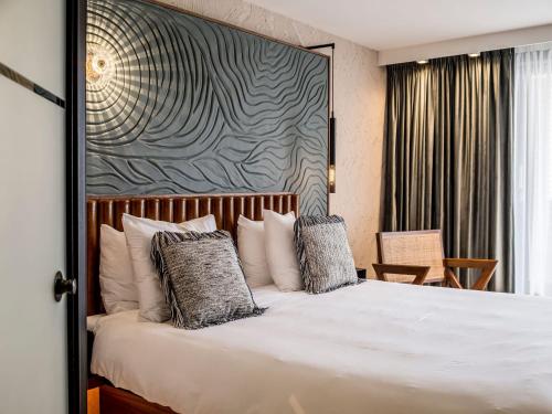 Dutch Delight Double Room with Balcony