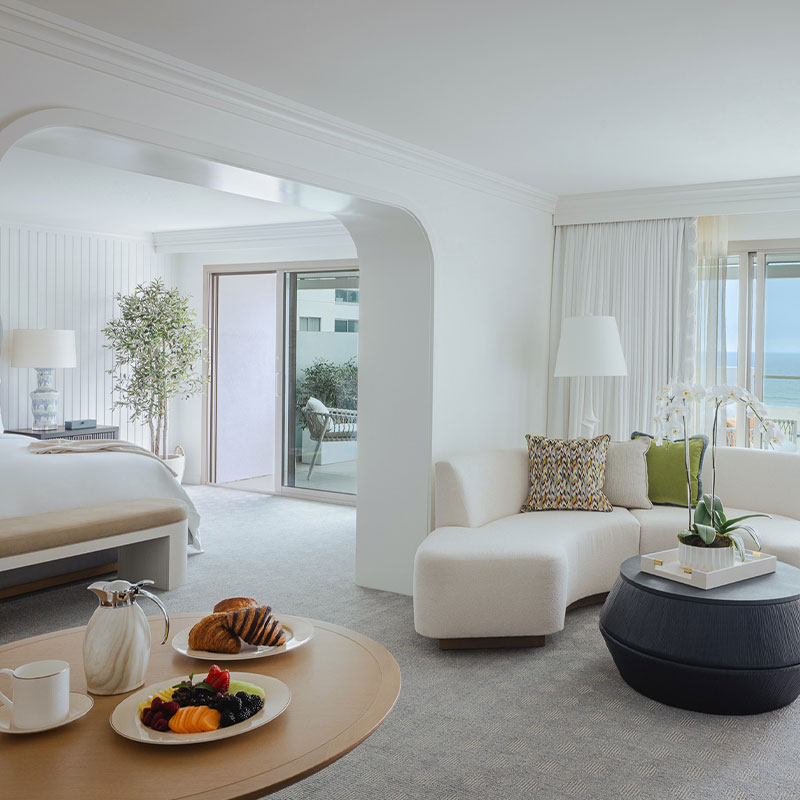 The 720 Oceanfront King w Balcony Firepi