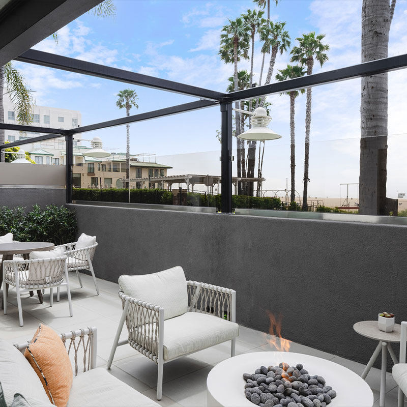The 720 Oceanfront King w Balcony Firepi