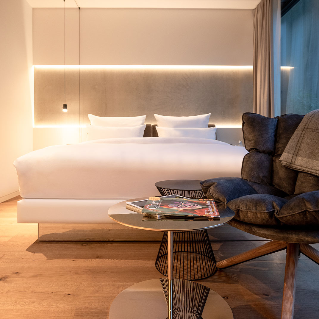 KPM Hotel & Residences