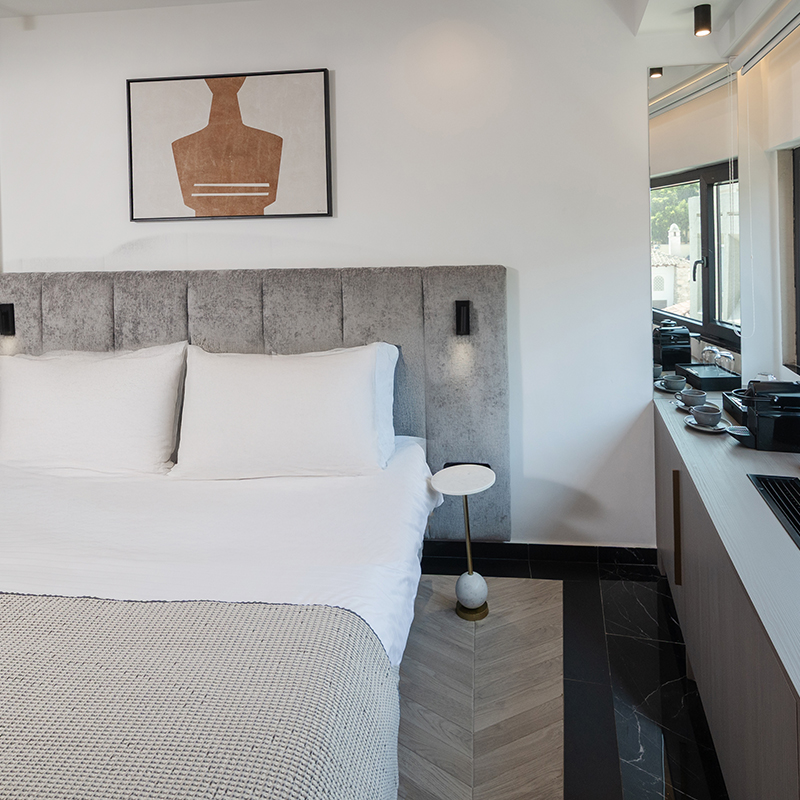 Apollon Room Street View