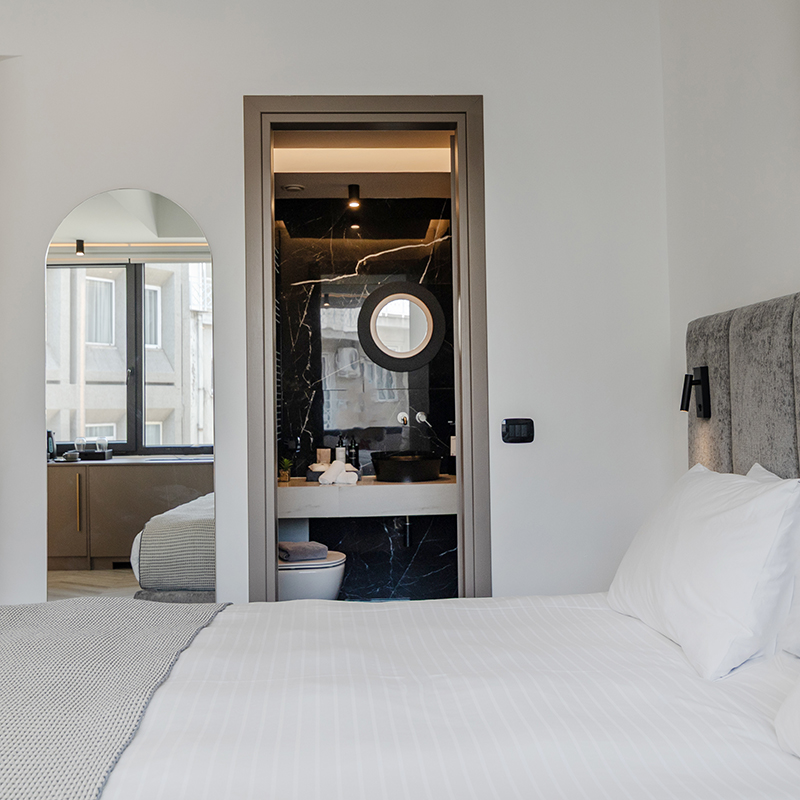 Neoclassic Room City View