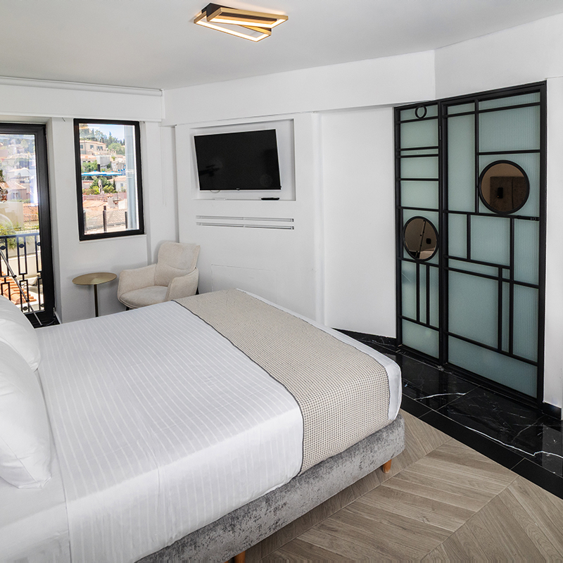Deluxe Room - Acropolis View