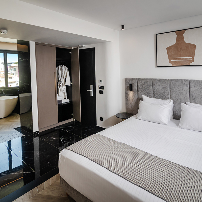 Esse Acropolis Suite Balcony & Hot tub