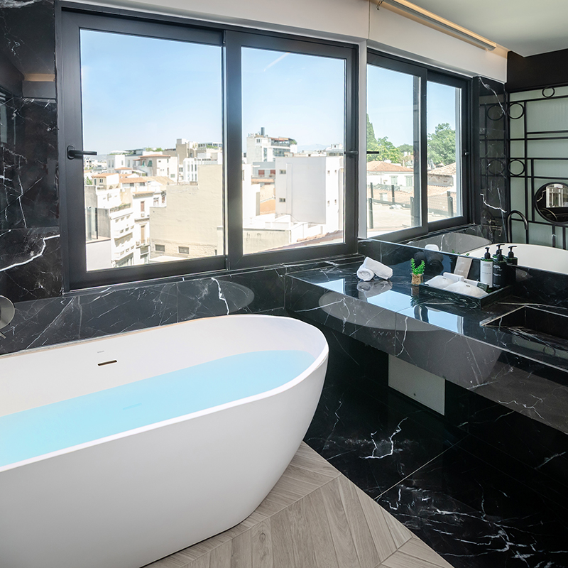 Esse Acropolis Suite Balcony & Hot tub
