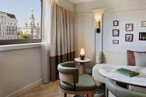 Junior King Suite with Church View