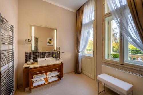 Superior Double or Twin Room with Garden View