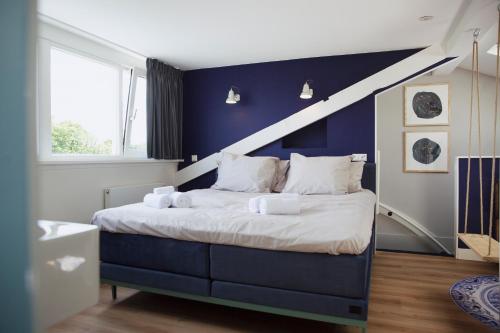 Triple Room with City View