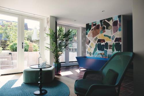 Triple Room with Terrace