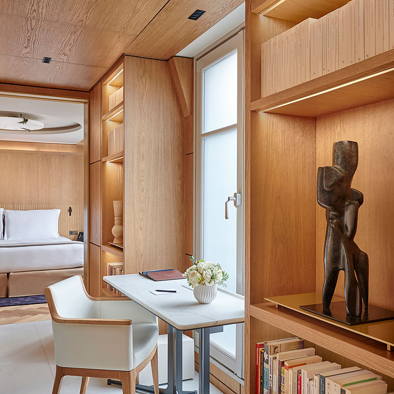 Saint-Germain-des-Pres Suite