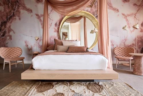 Executive Sea View Suite with private infinity pool