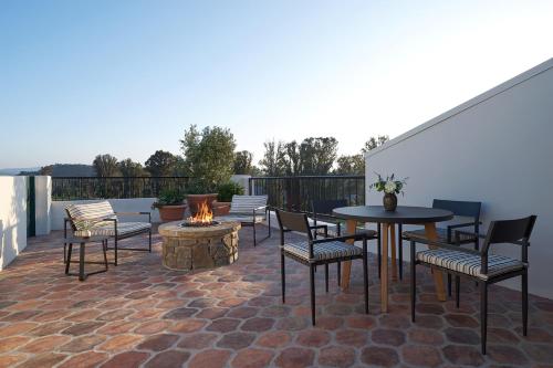 Family Room With Terrace