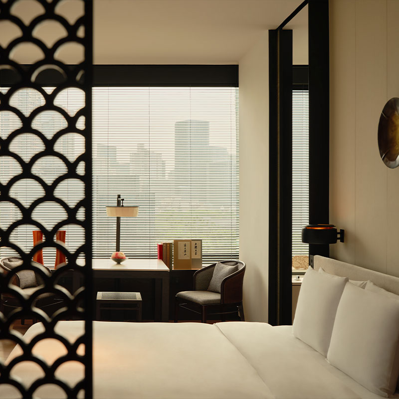 Grand Studio - 1 King Bed