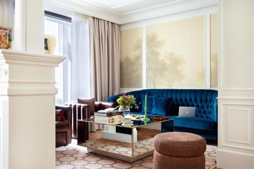 Suite Terrace Velazquez View