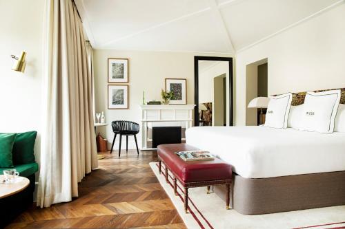 Connecting Premium TwoBedroom Residence
