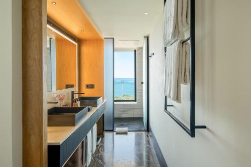 Deluxe Double Room with Sea View