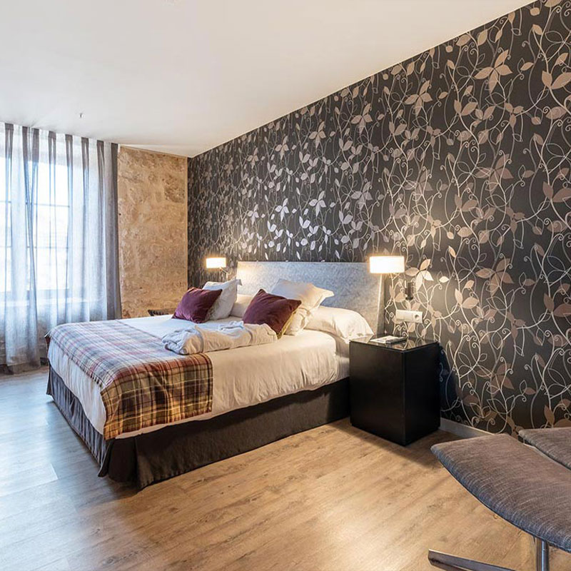 La Universidad Suite