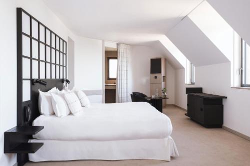 Deluxe Double Room with Sea View
